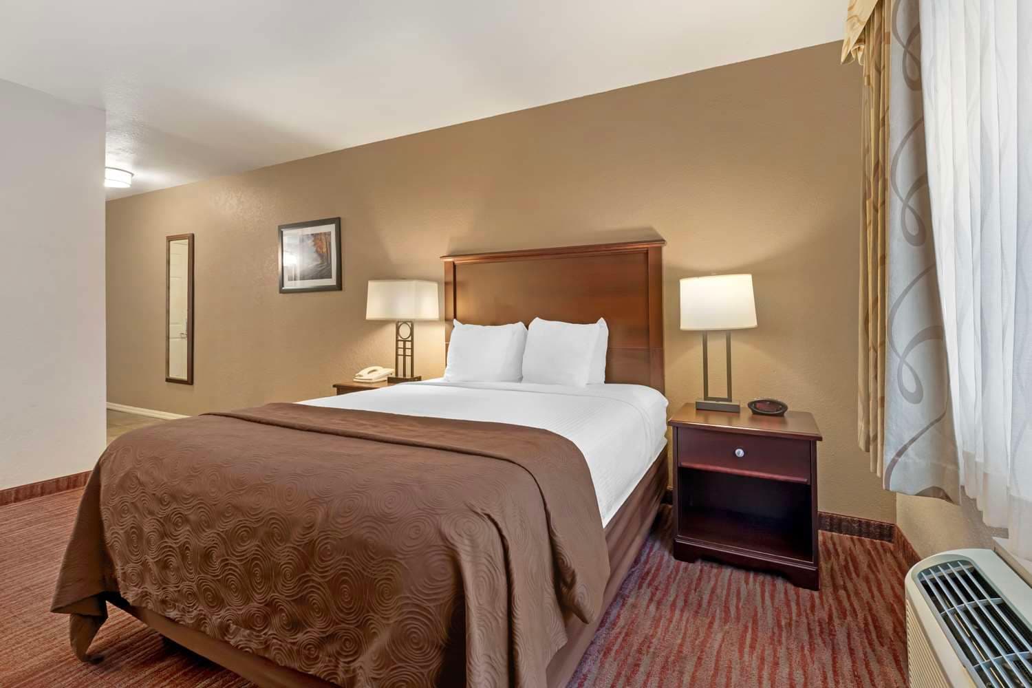 Best Western Plus Concord Inn 3