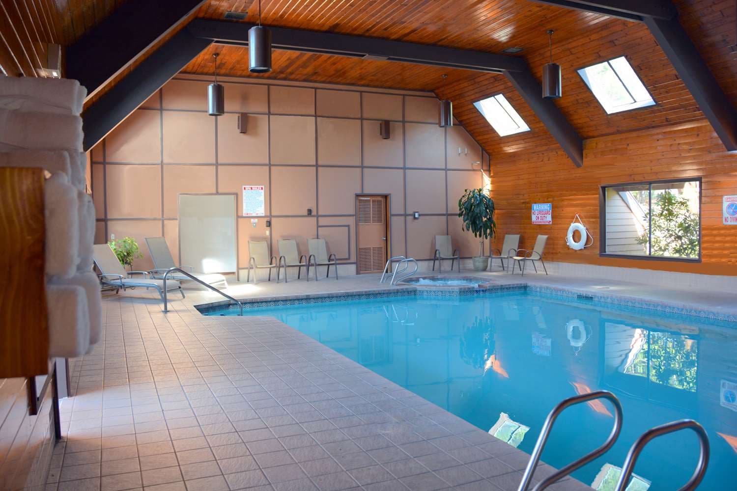 SureStay Plus Hotel by Best Western Gold Beach 3