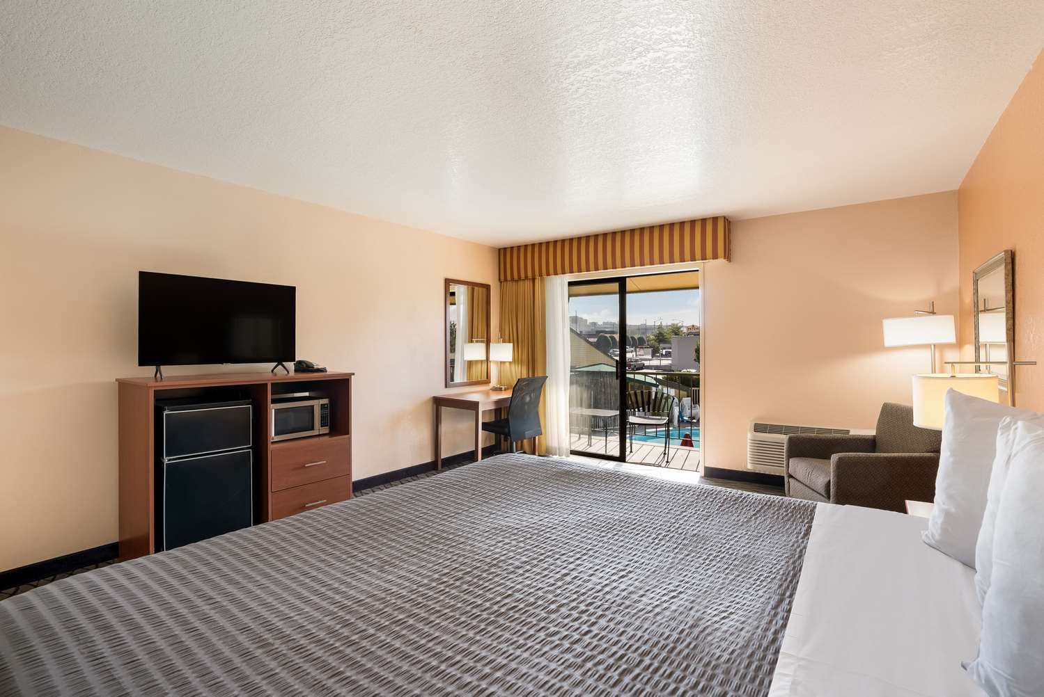 SureStay Hotel by Best Western Wenatchee 4