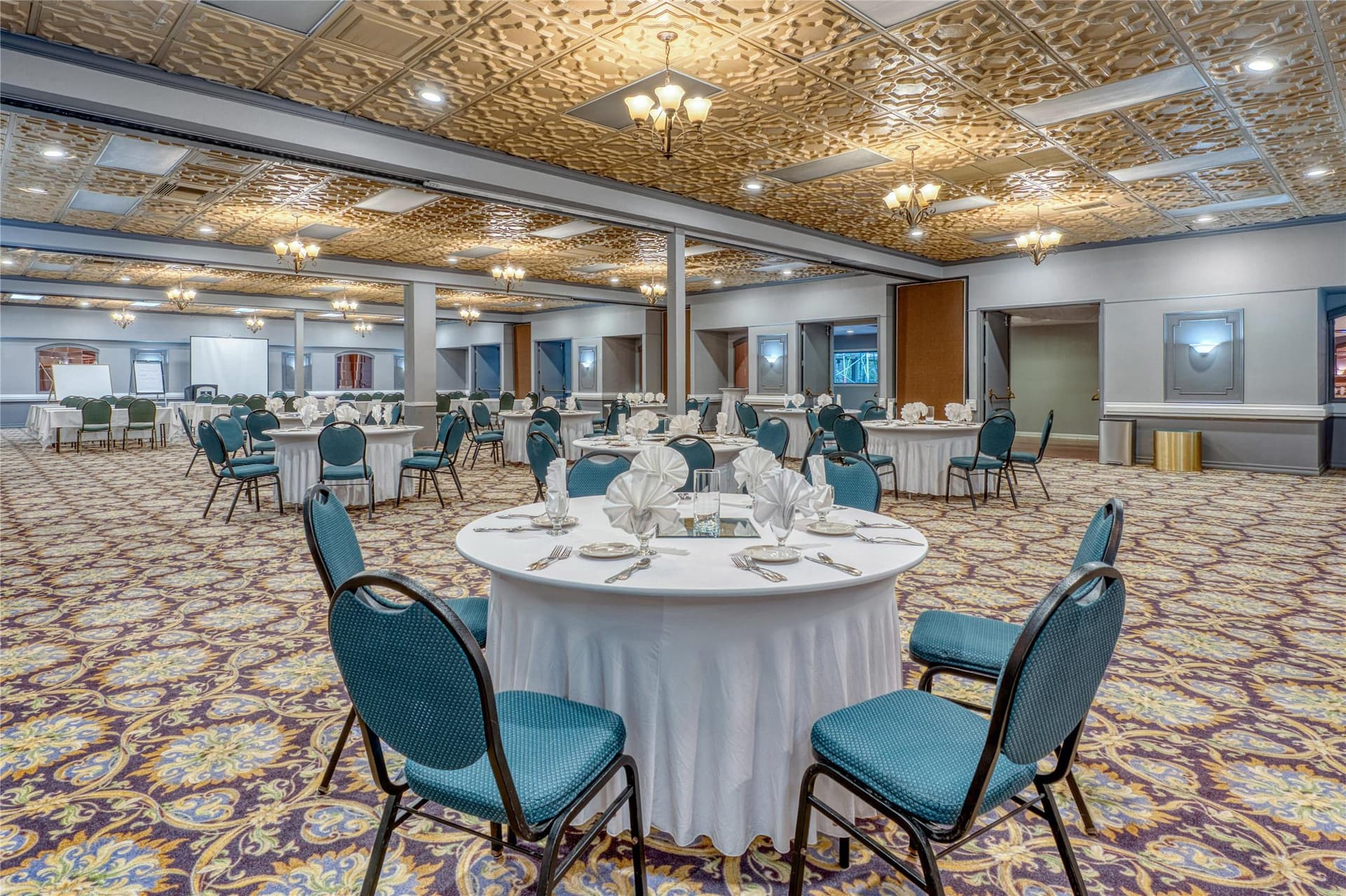 SureStay Plus Hotel by Best Western Reno Airport 5