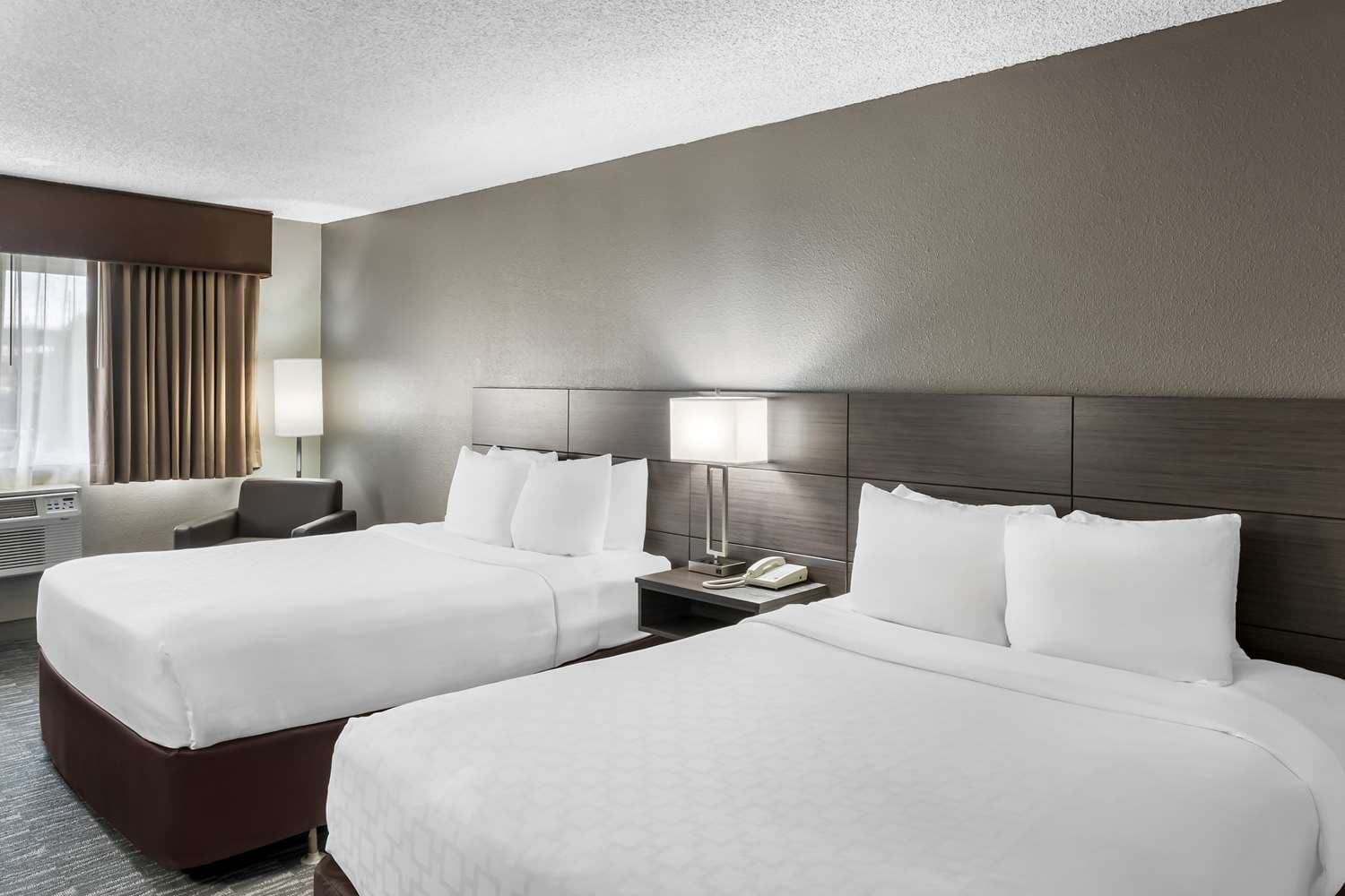 SureStay Hotel by Best Western SeaTac Airport North 4
