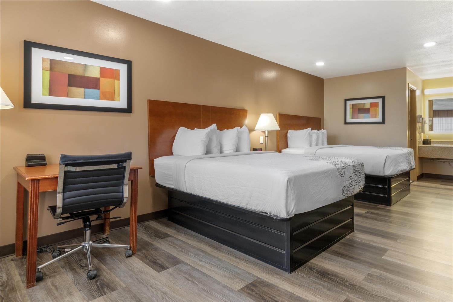 SureStay Plus Hotel By Best Western Poteau 5