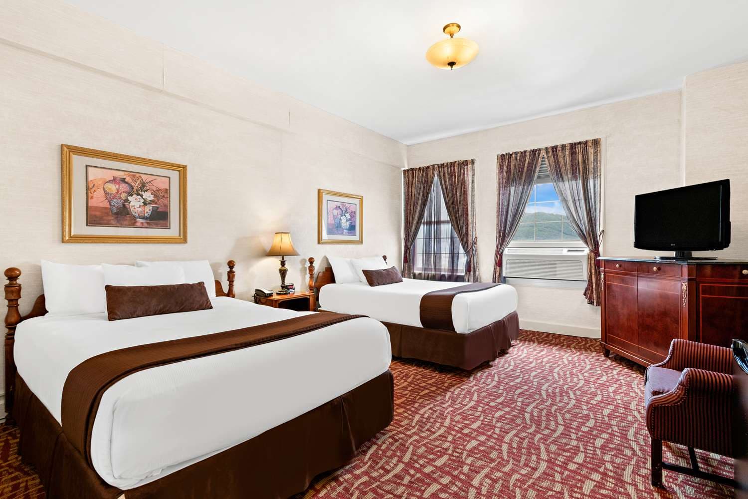 Genetti Hotel, SureStay Collection by Best Western 3