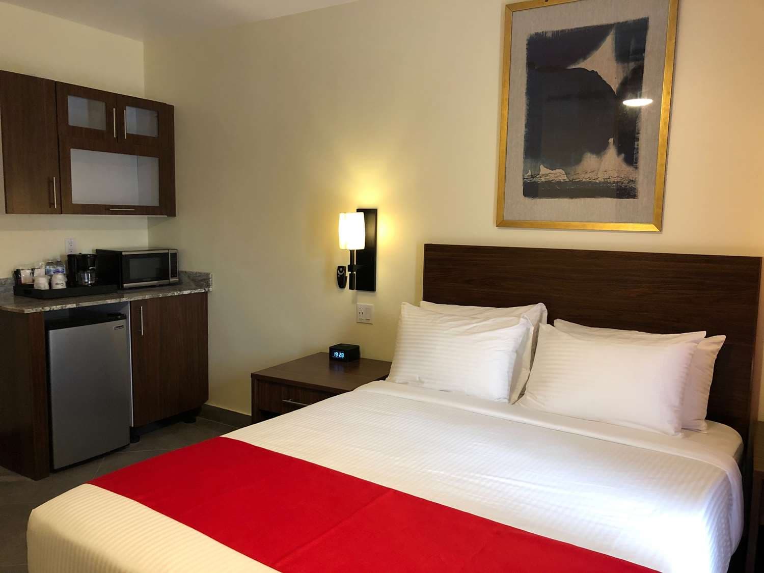 The Lodgings Hotel SureStay Collection by Best Western 3