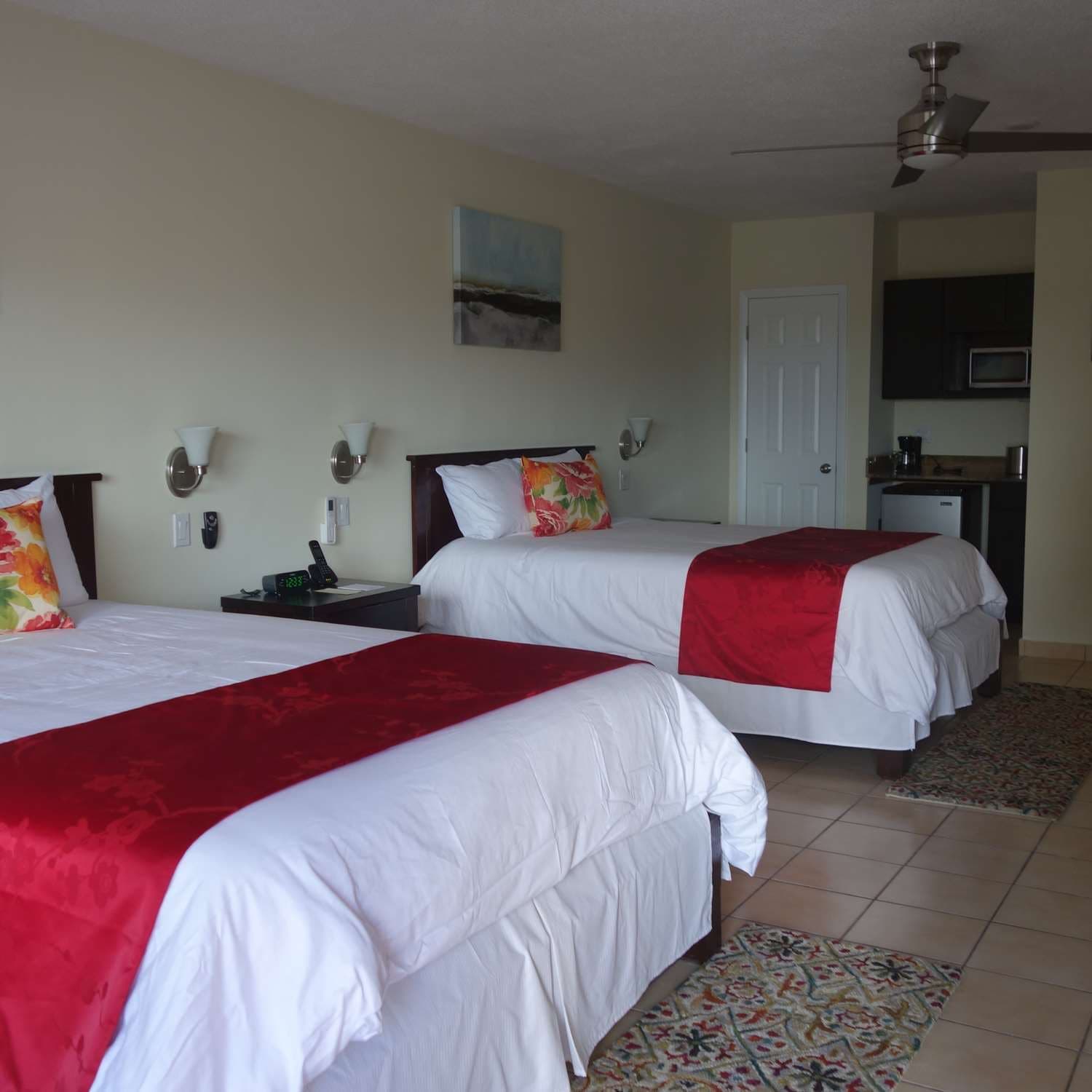 The Lodgings Hotel SureStay Collection by Best Western 4