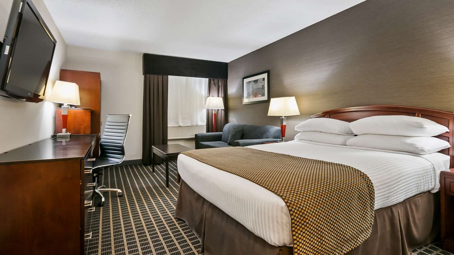 Best Western Airport Inn 5