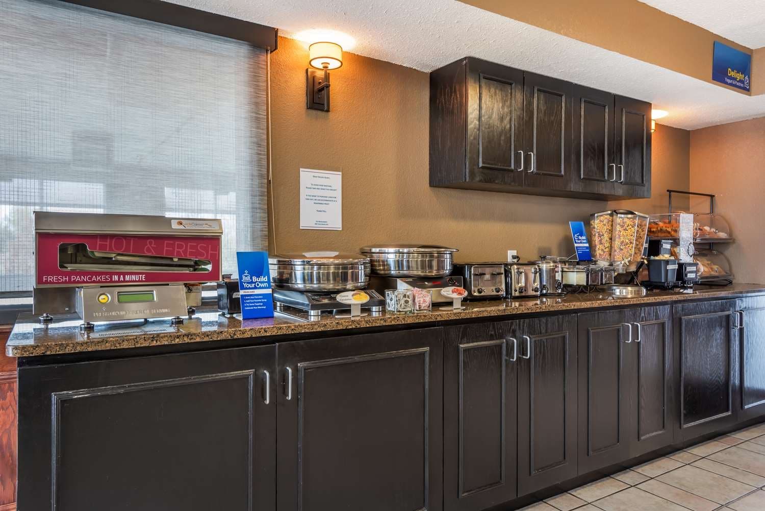 Best Western Strathmore Inn 4