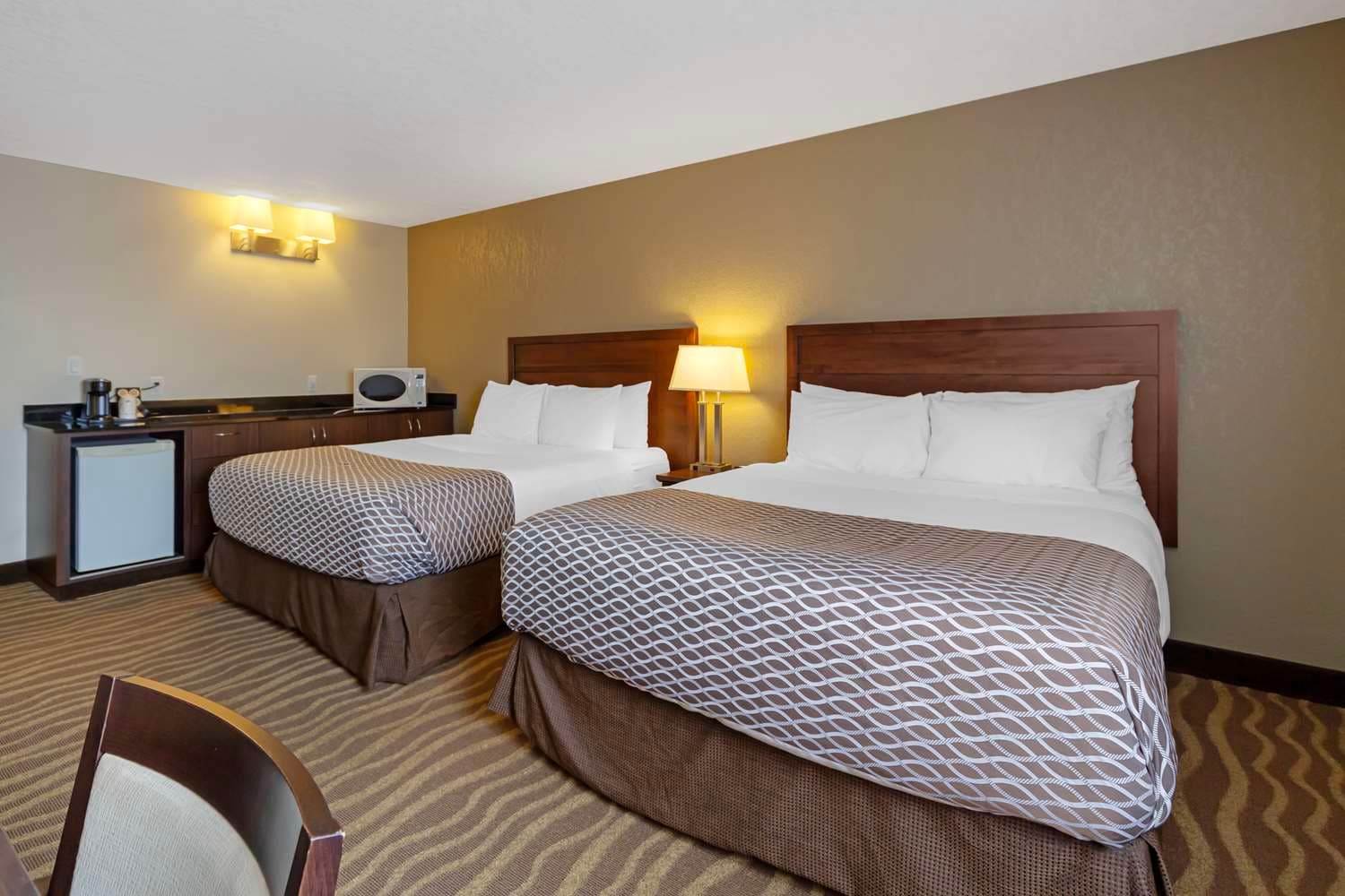 Best Western High Road Inn