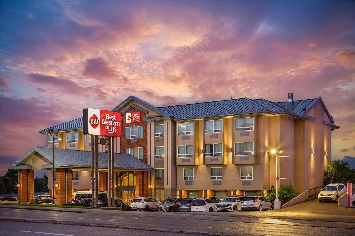Best Western Plus Calgary Centre Inn 3