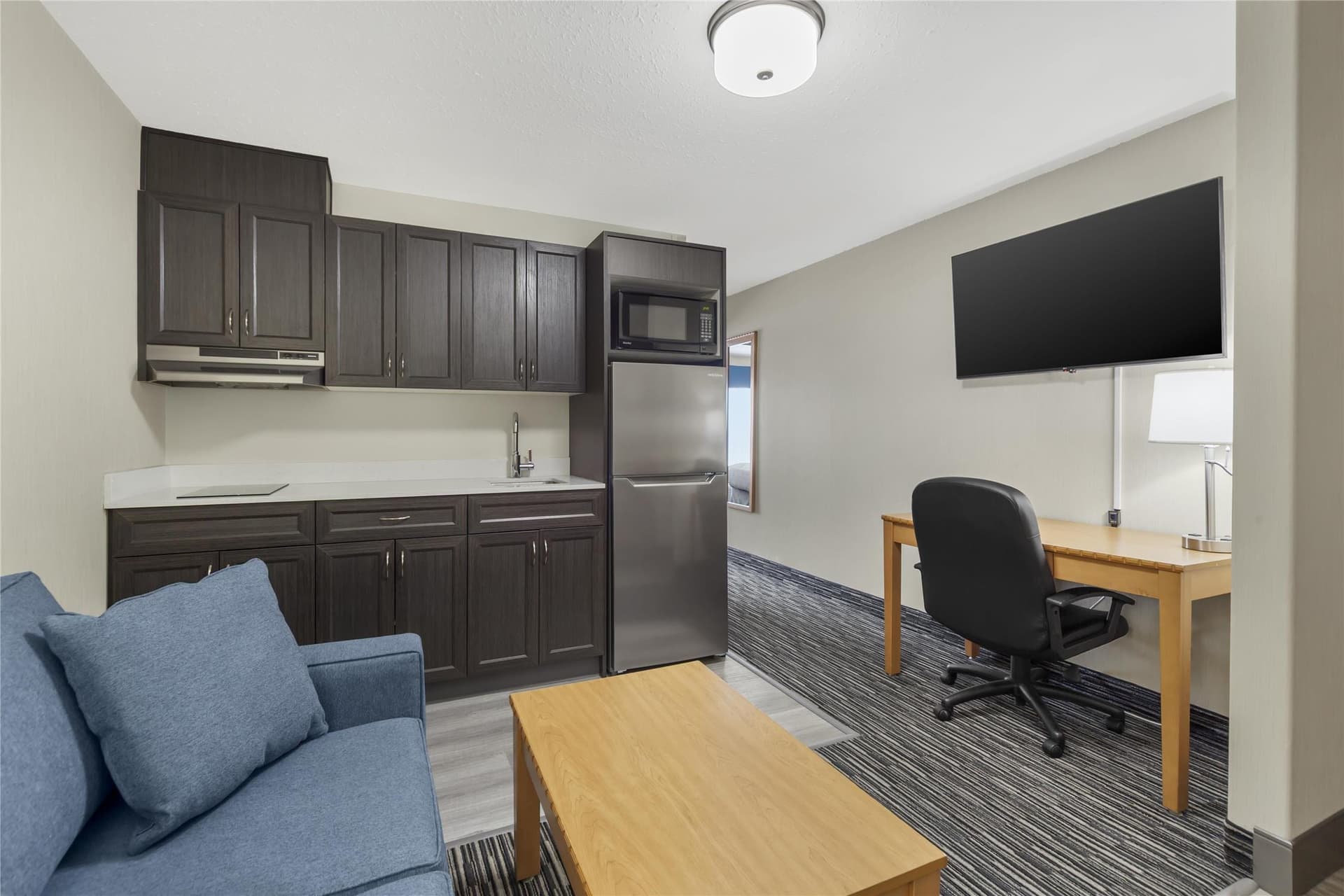 Best Western Grande Prairie Hotel & Suites 3