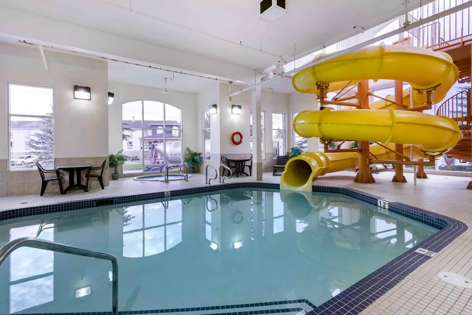 Best Western Rocky Mountain House Inn & Suites 2
