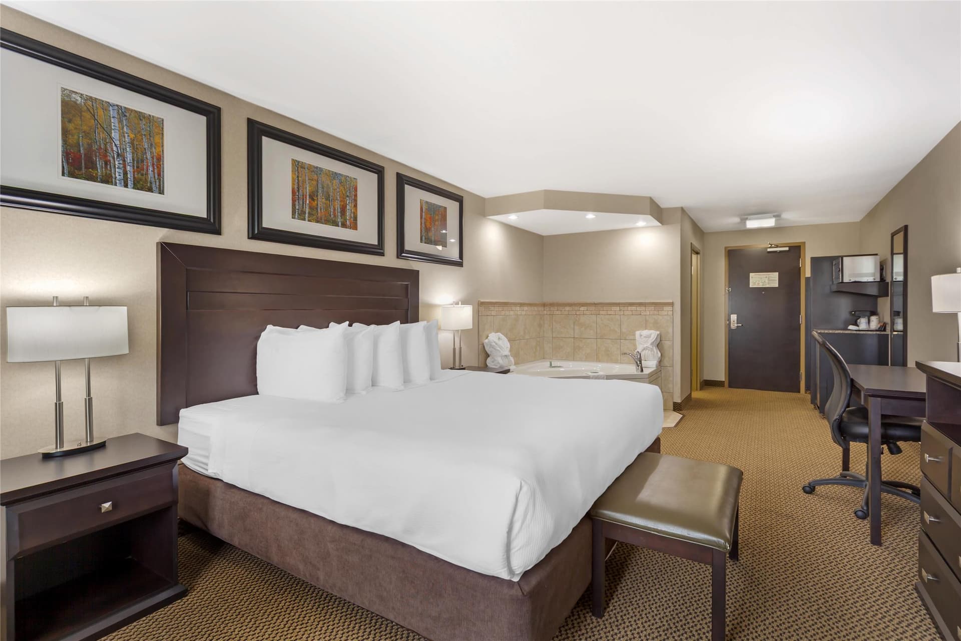 Best Western Bonnyville Inn & Suites