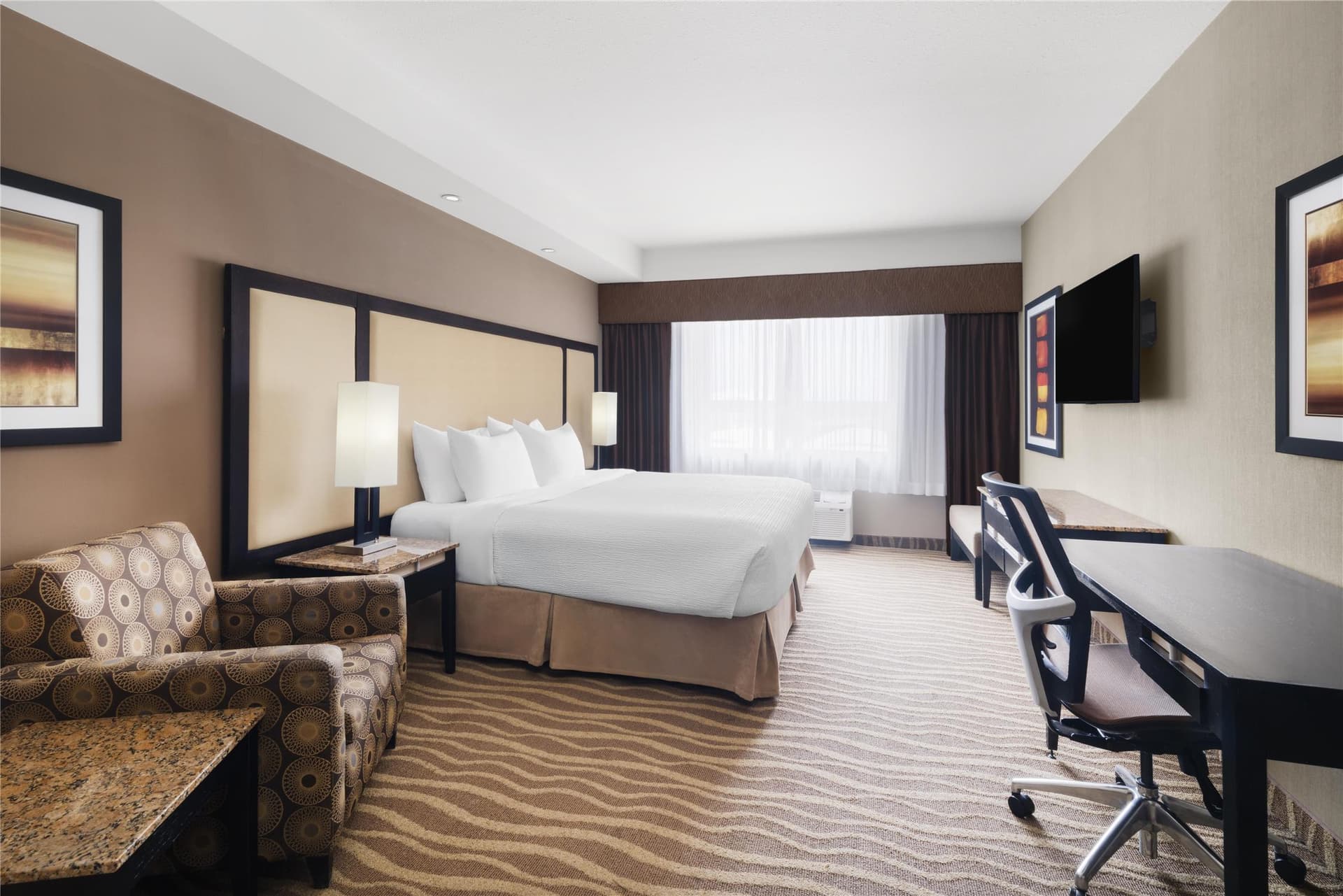 Best Western Premier Freeport Inn Calgary Airport 2