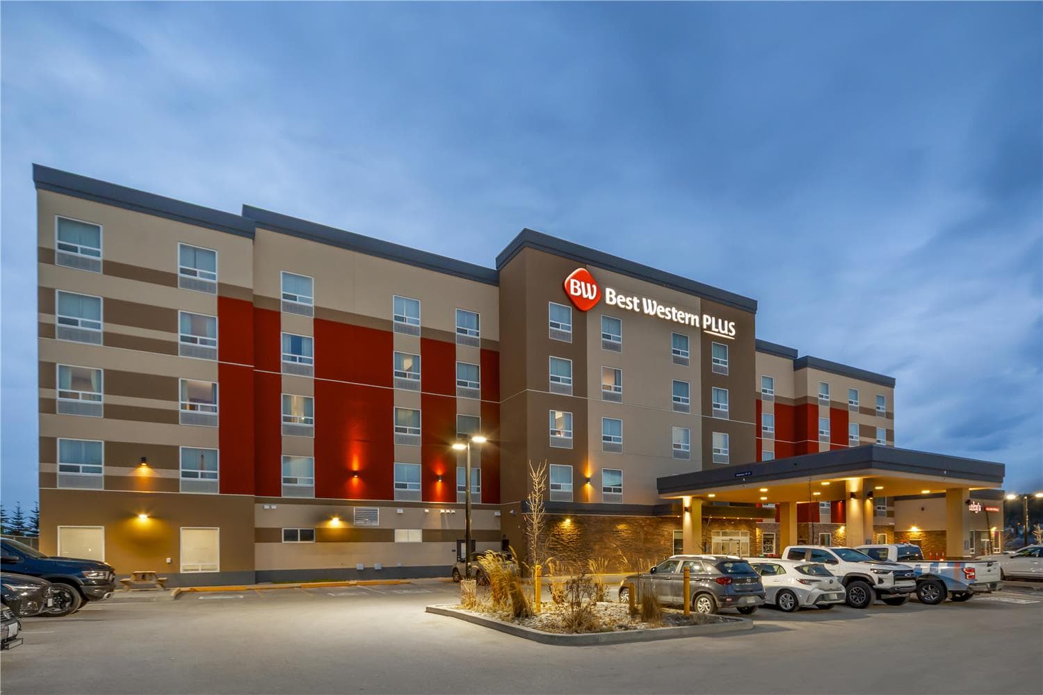 Best Western Plus Hinton Inn & Suites 3