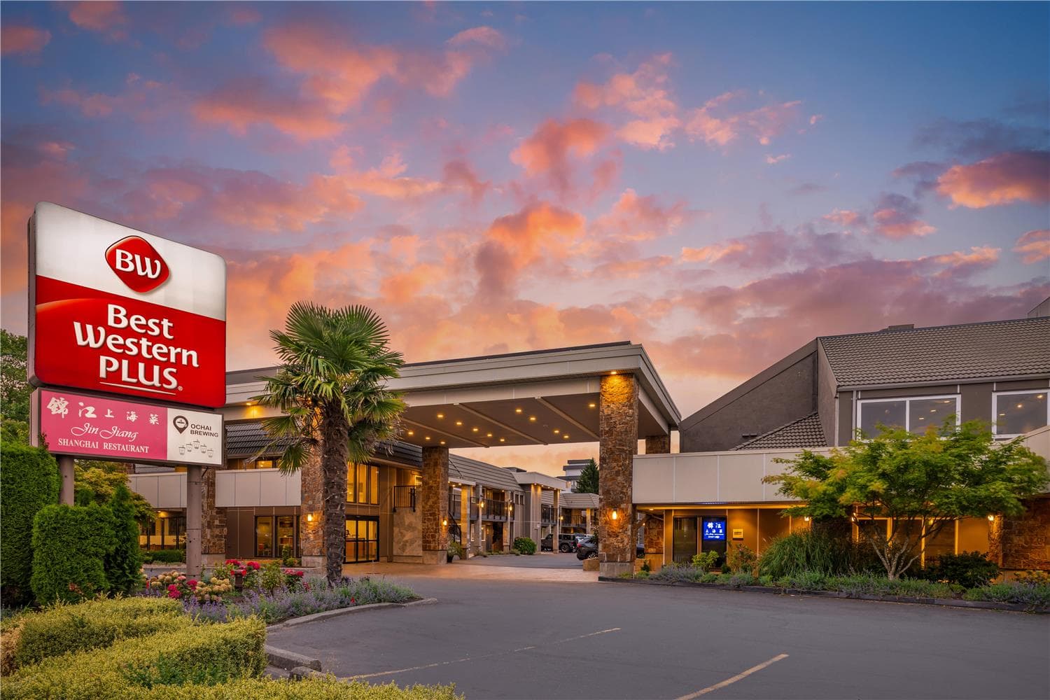Best Western Plus Burnaby Hotel 2