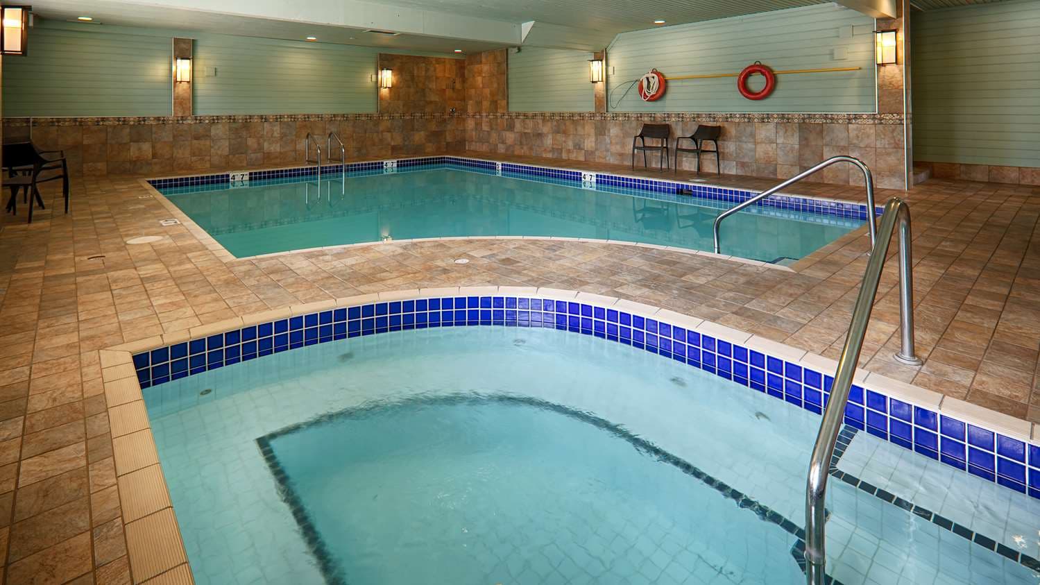 Best Western Plus Langley Inn 3
