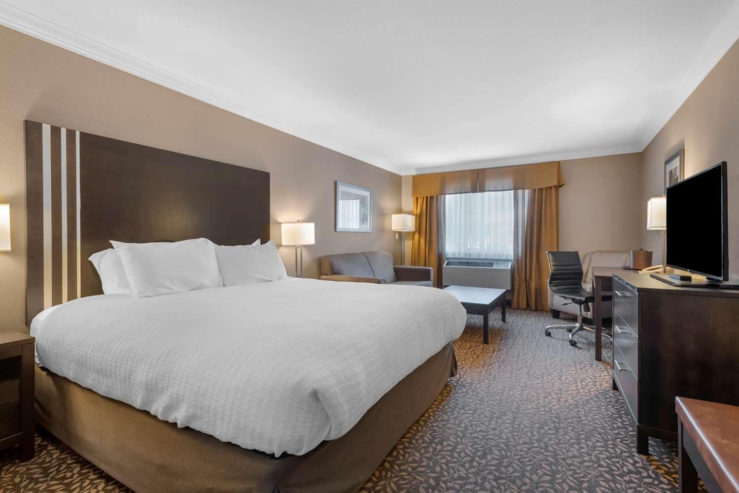 Best Western Plus Fernie Mountain Lodge 4
