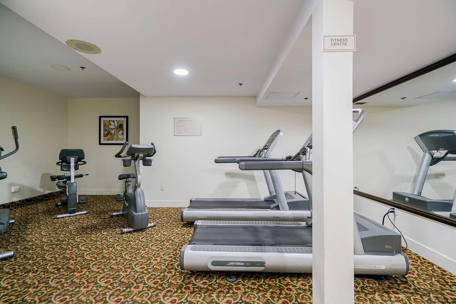 Best Western Peace Arch Inn 3