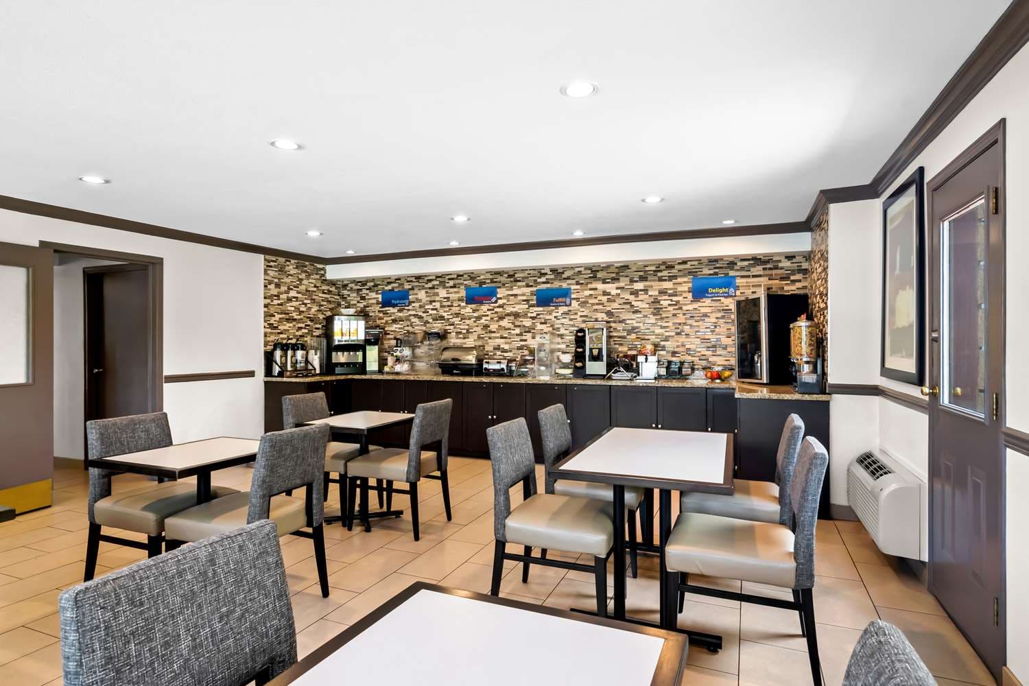 Best Western Maple Ridge Hotel 5