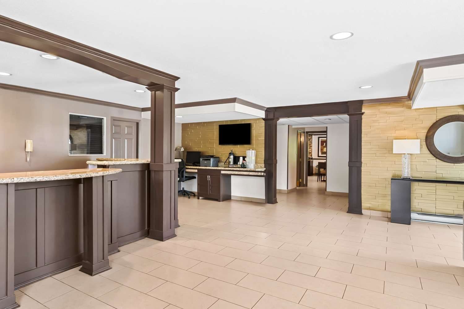 Best Western Maple Ridge Hotel 3
