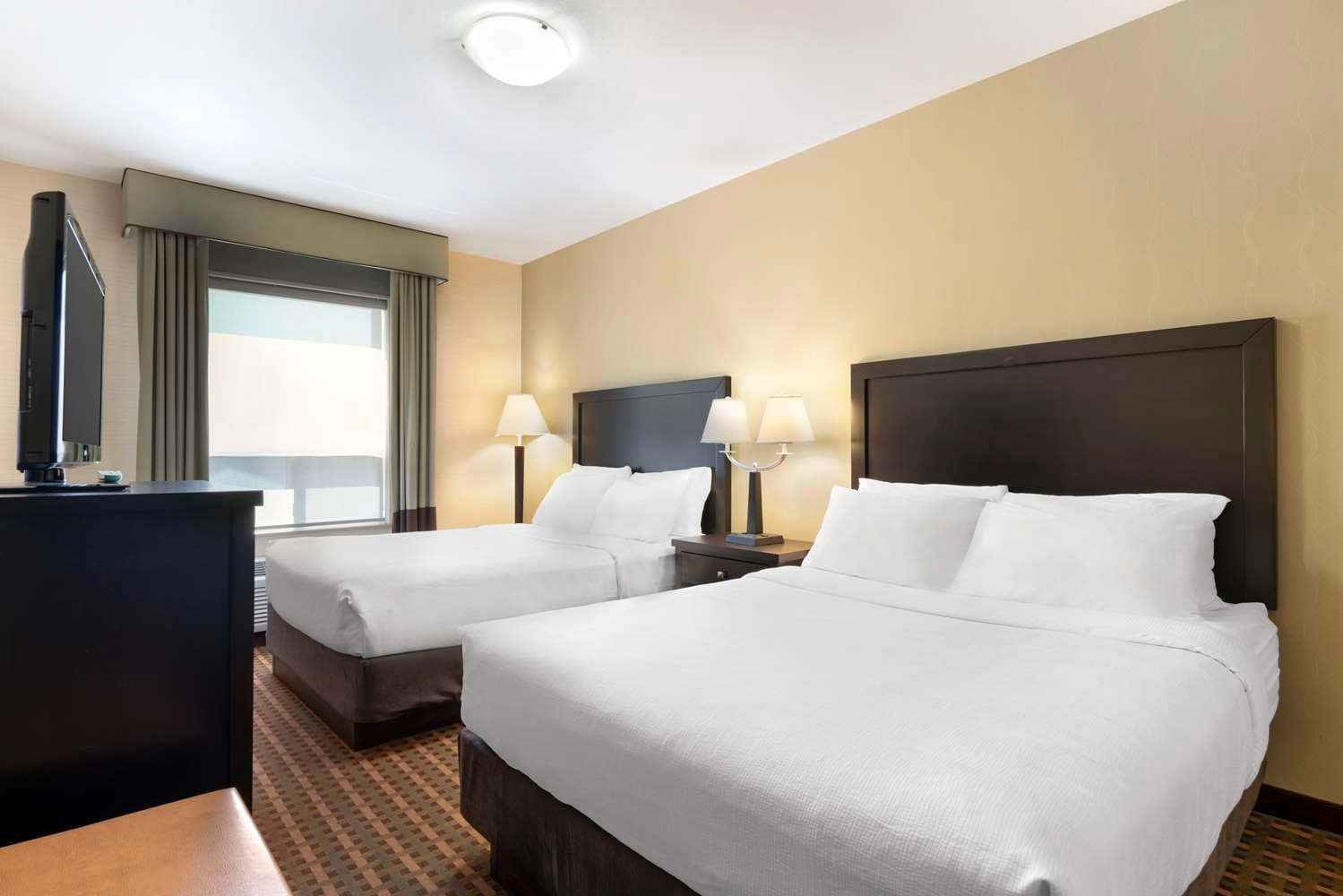 Best Western Pacific Inn 4