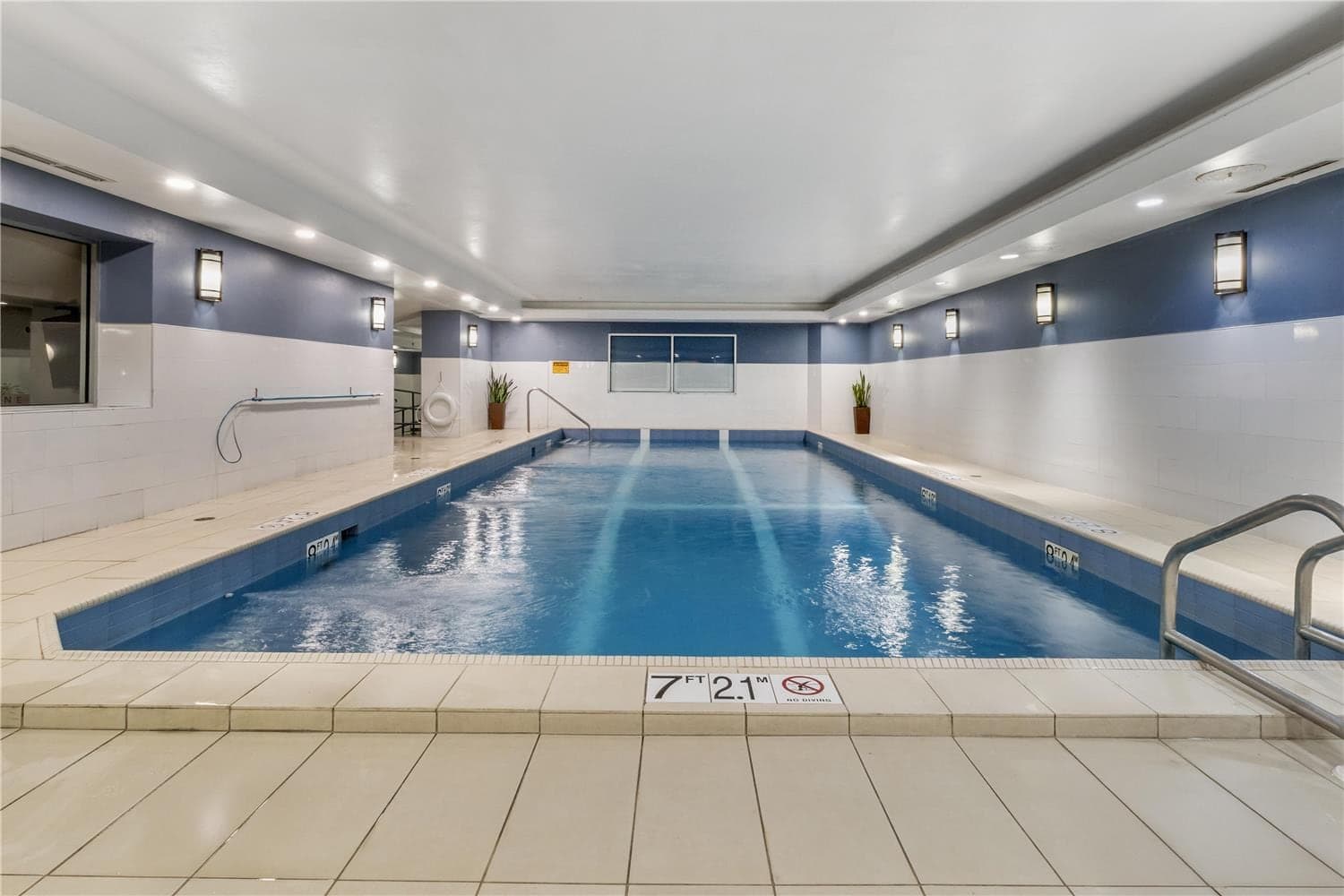 Best Western Plus Chocolate Lake Hotel 3