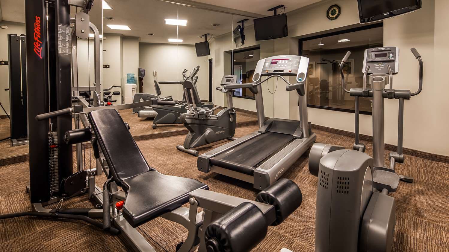 Best Western Plus Guildwood Inn 5