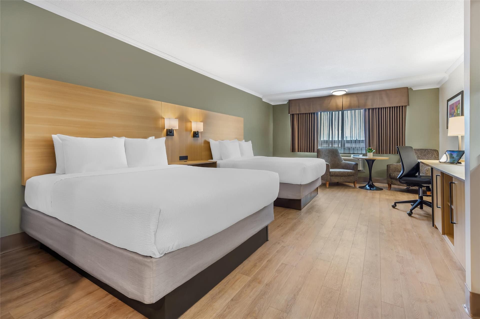 Best Western Plus Ottawa City Centre 4