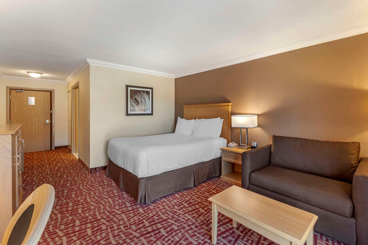 Best Western Plus Cobourg Inn & Convention Centre 2