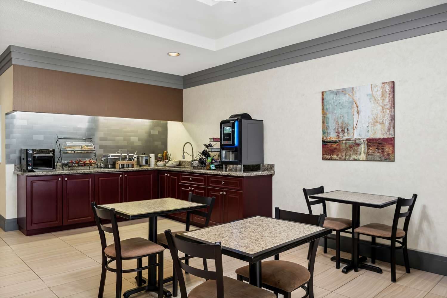 Best Western Swan Castle Inn 4
