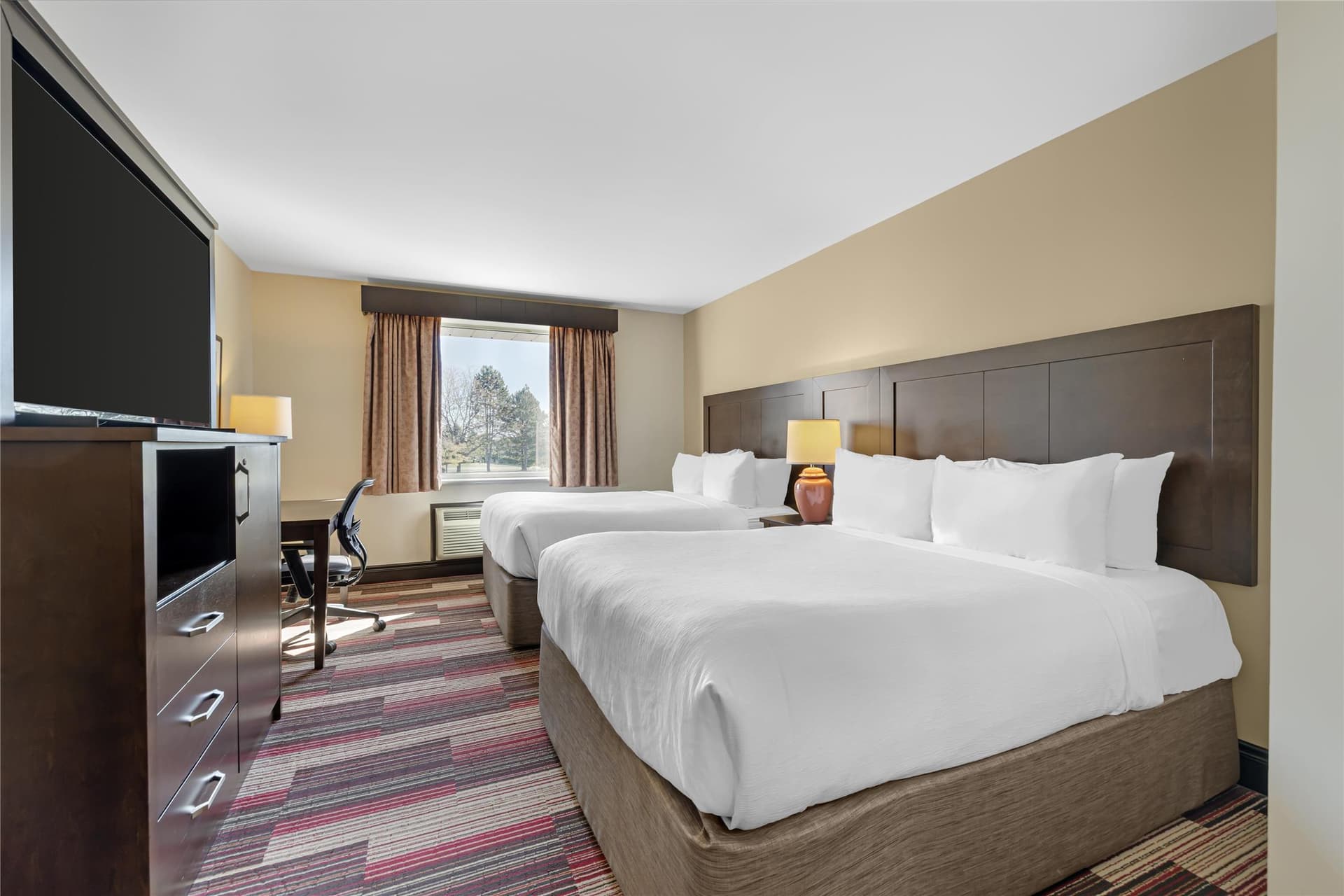 Best Western Plus Stoneridge Inn & Conference Centre 5