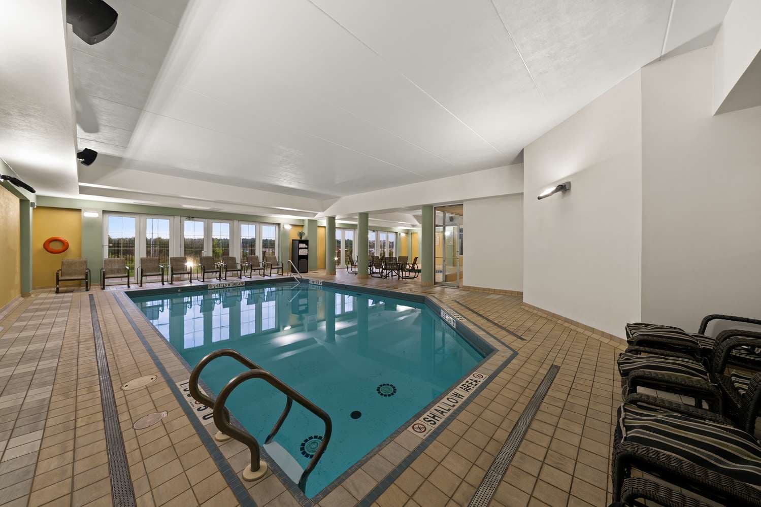 Best Western Plus Orangeville Inn & Suites 2