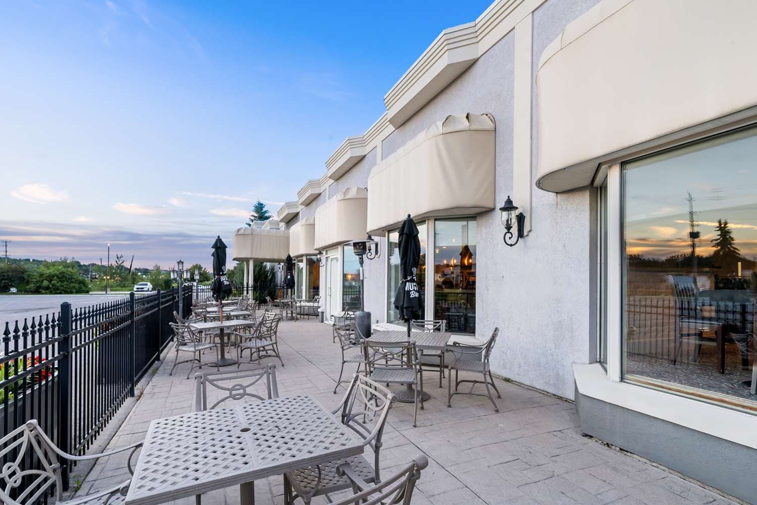 Best Western Plus Mariposa Inn & Conference Centre 5