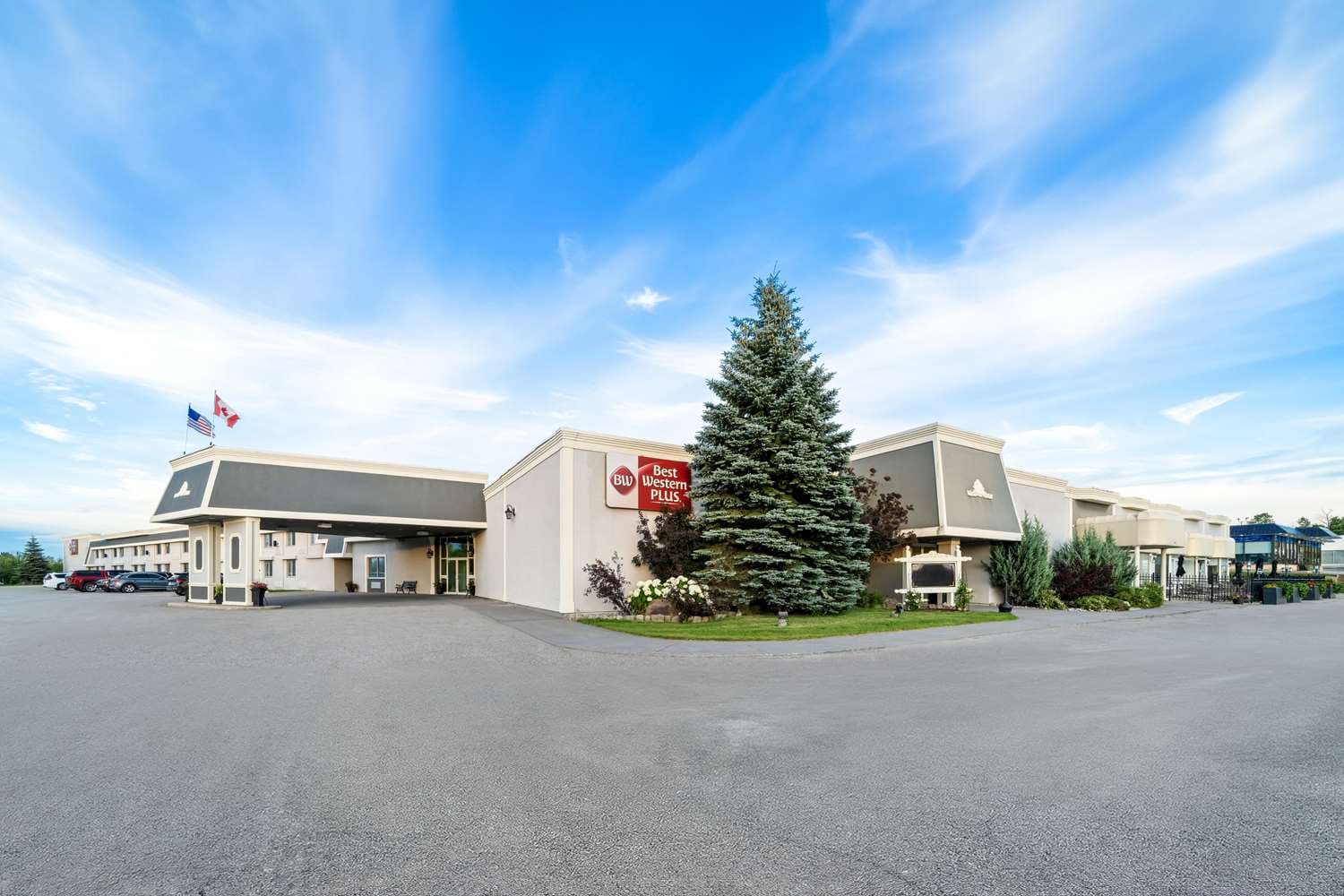 Best Western Plus Mariposa Inn & Conference Centre