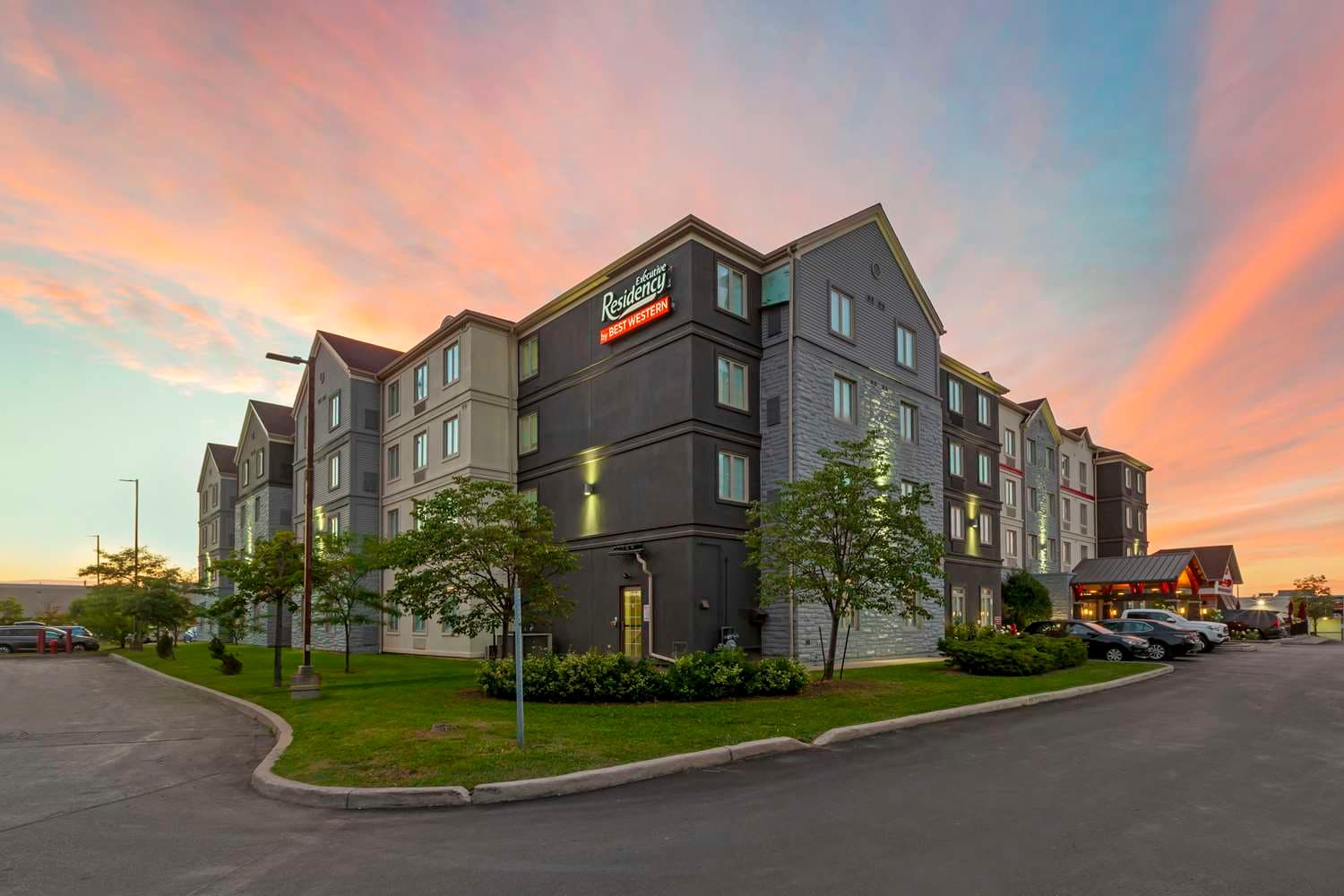 Executive Residency by Best Western Toronto-Mississauga 4