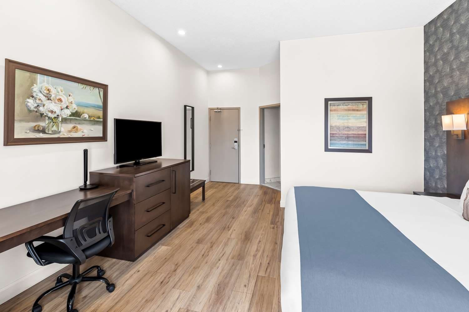 Best Western Plus Montreal East 4