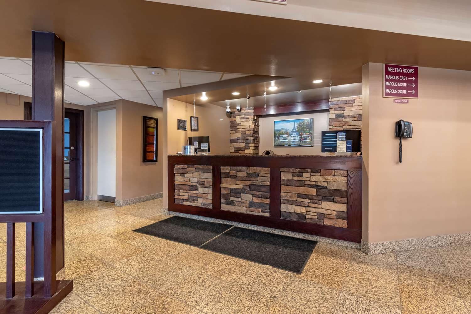 Best Western Marquis Inn & Suites 4