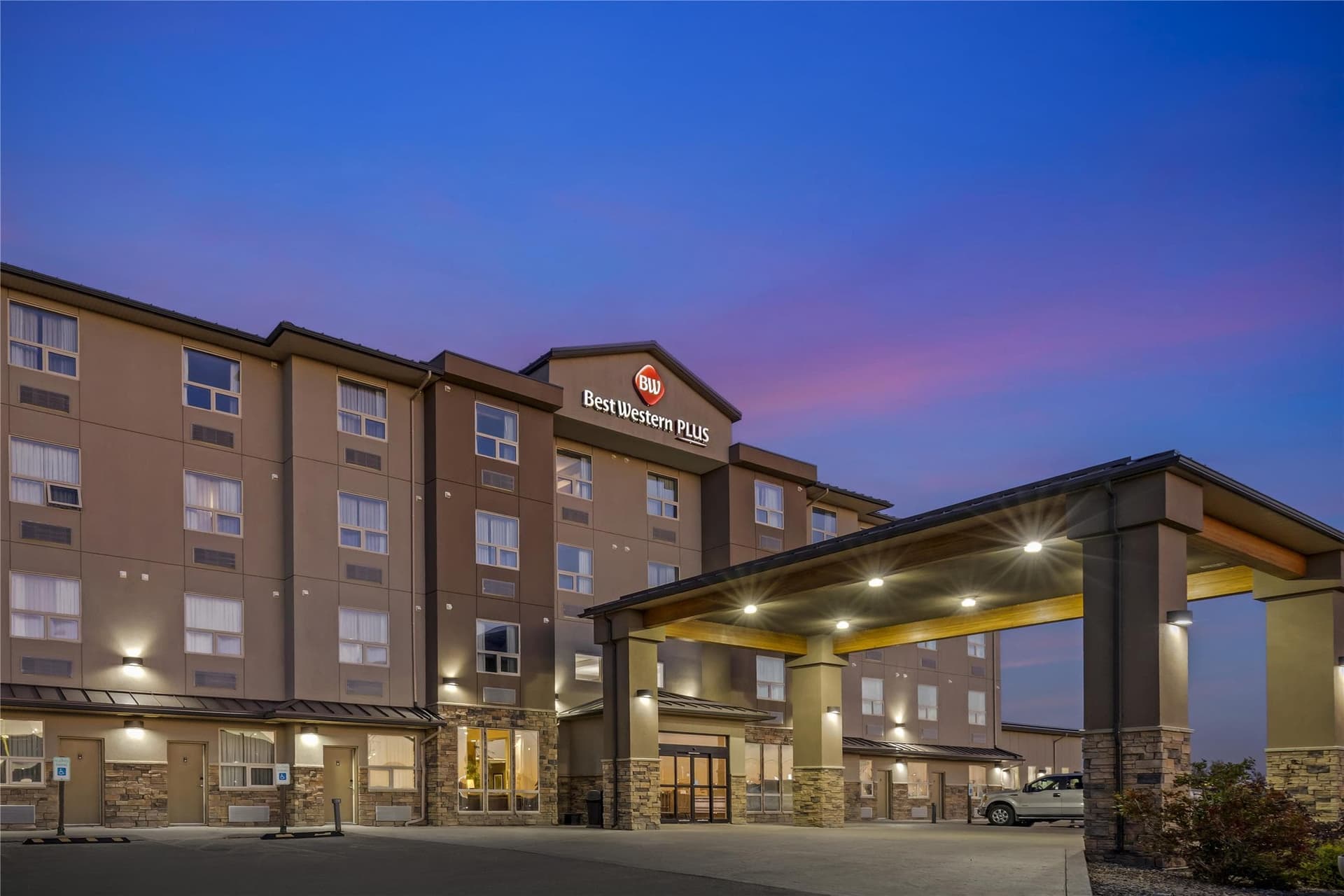 Best Western Plus Moose Jaw 4