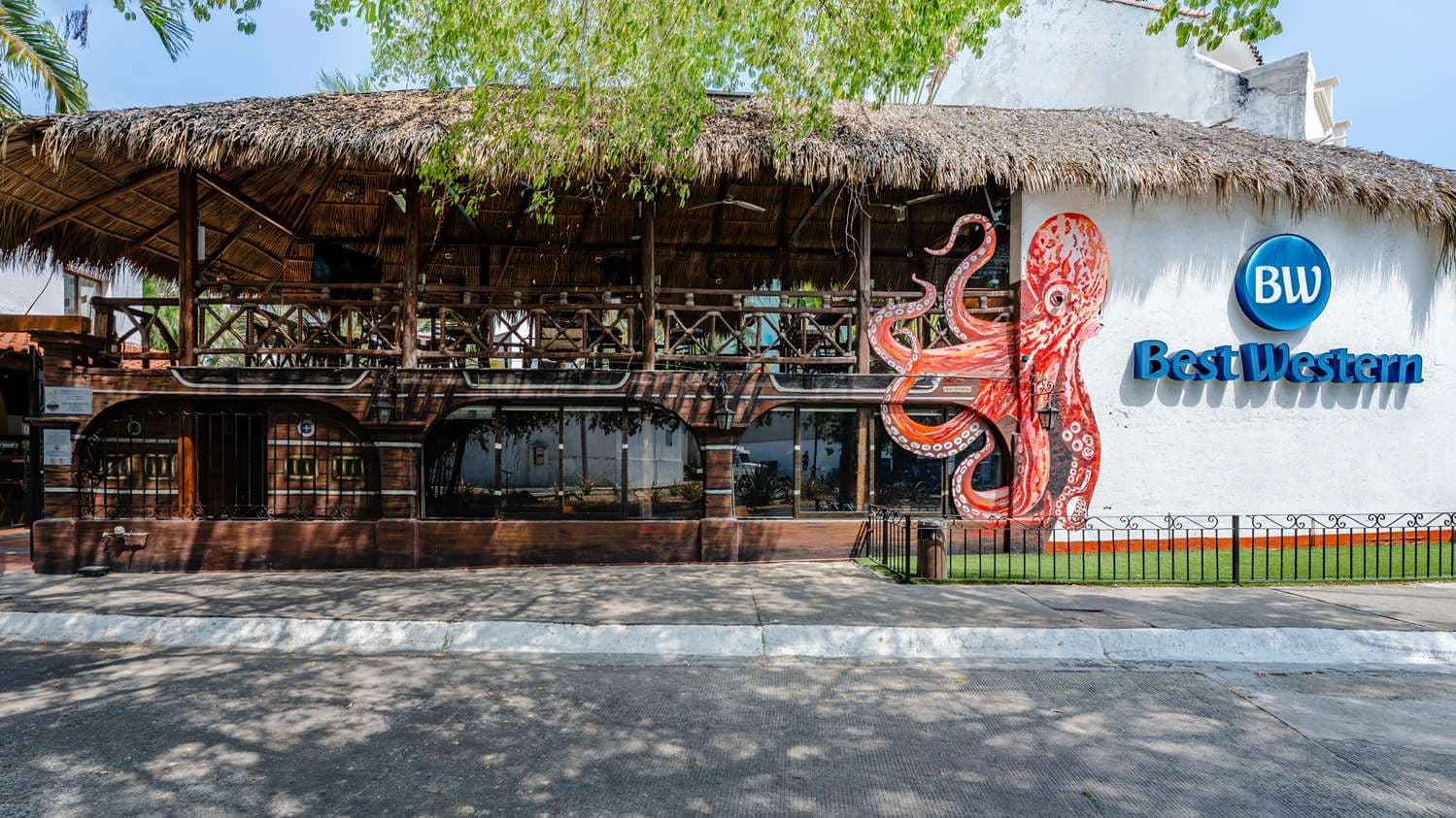 Best Western Posada Chahue 2