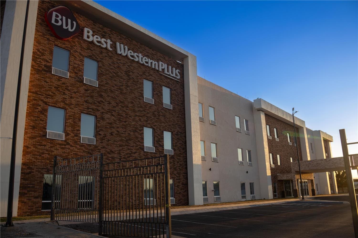 Best Western Plus Chihuahua Sacramento