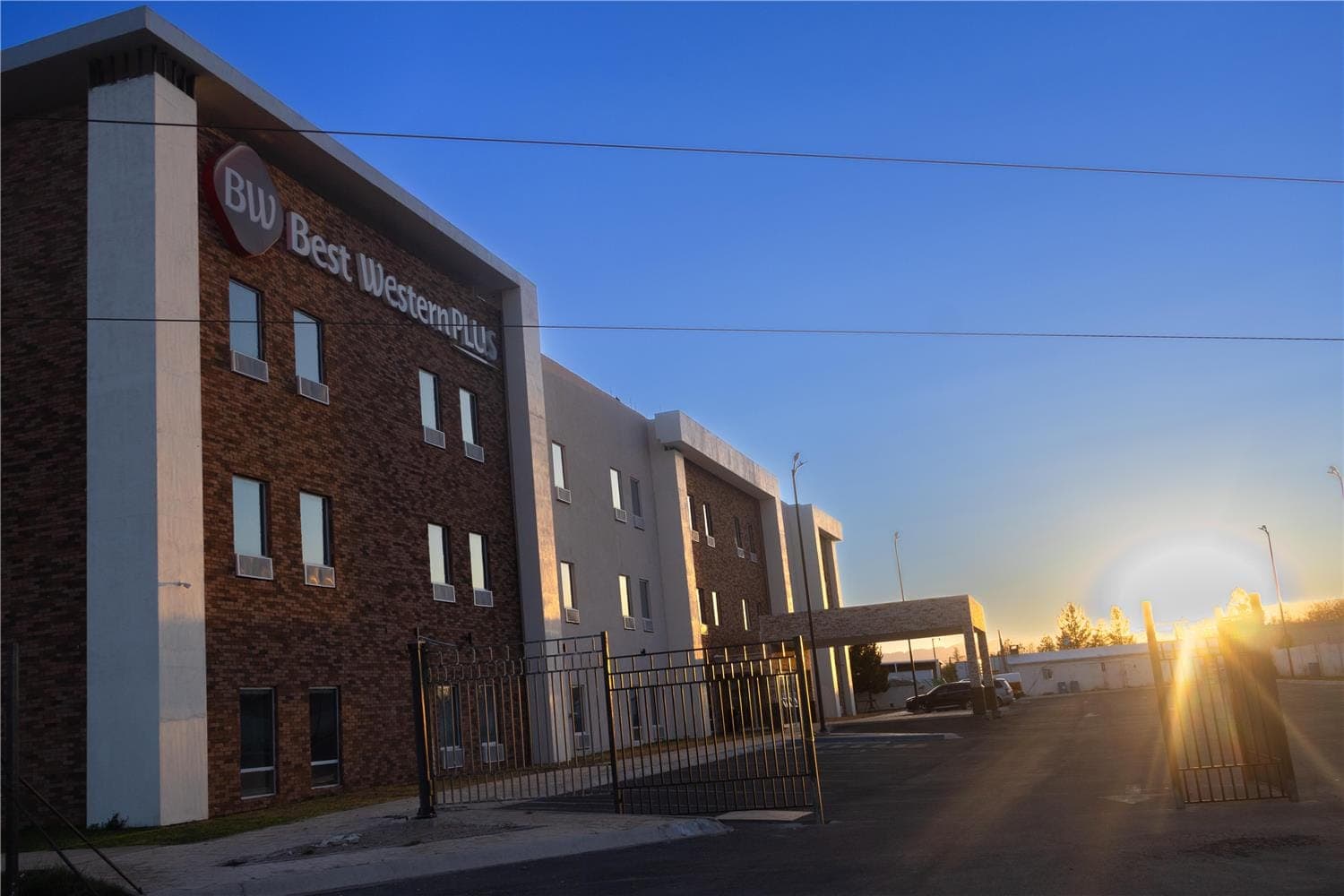 Best Western Plus Chihuahua Sacramento 3