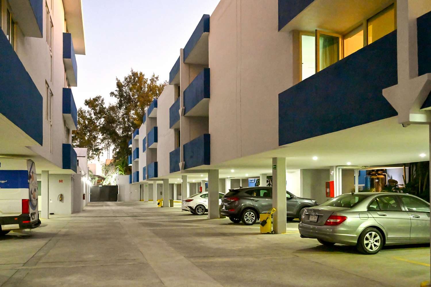 Vista Express Guadalajara Expo SureStay Collection by BW 5
