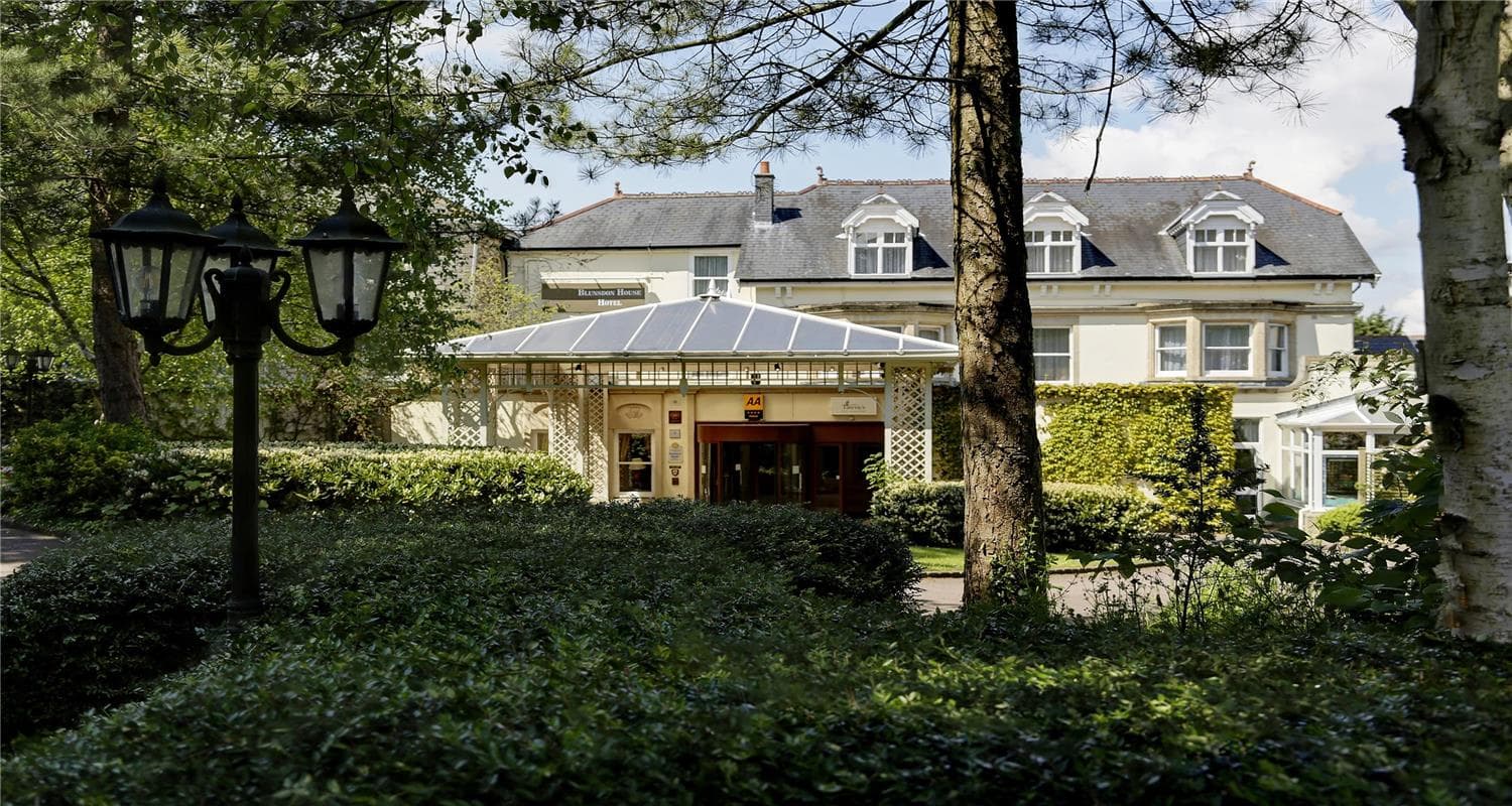 Blunsdon House Hotel 3