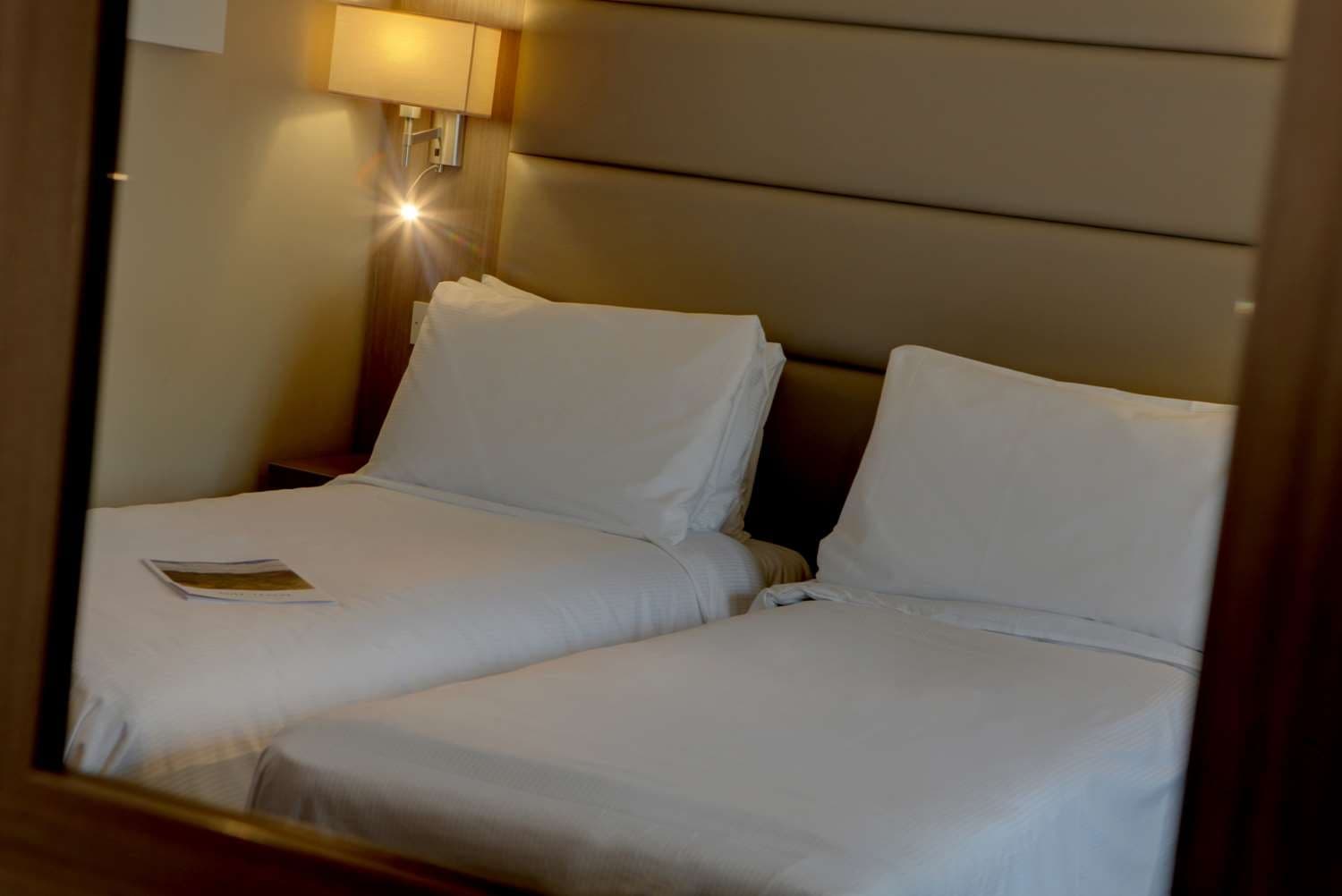 Best Western Pontypool Metro Hotel 5