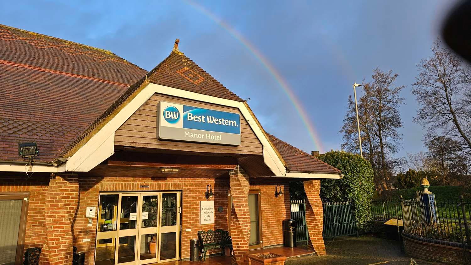 Best Western Manor Hotel 3