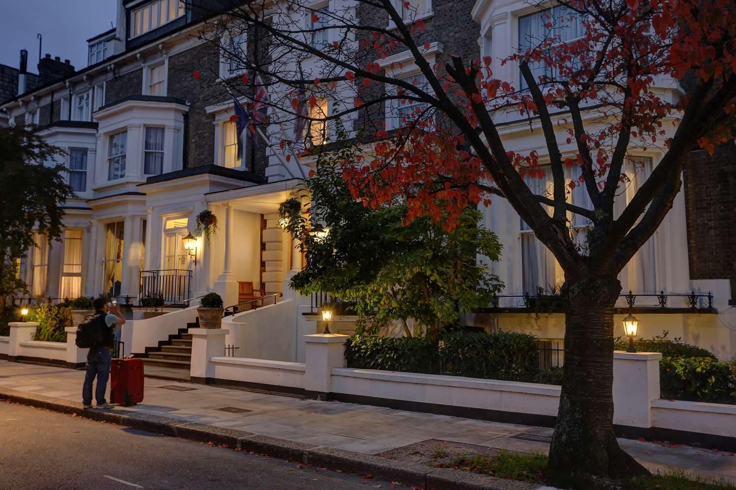 Best Western Swiss Cottage Hotel 4