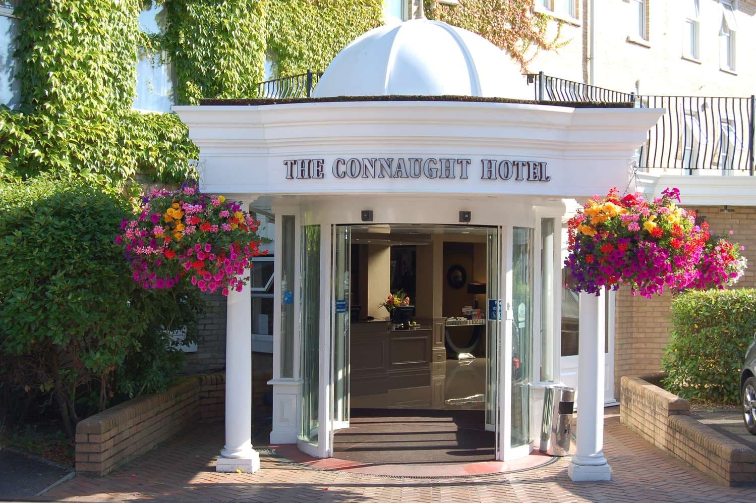 Best Western Plus The Connaught Hotel & Spa 3
