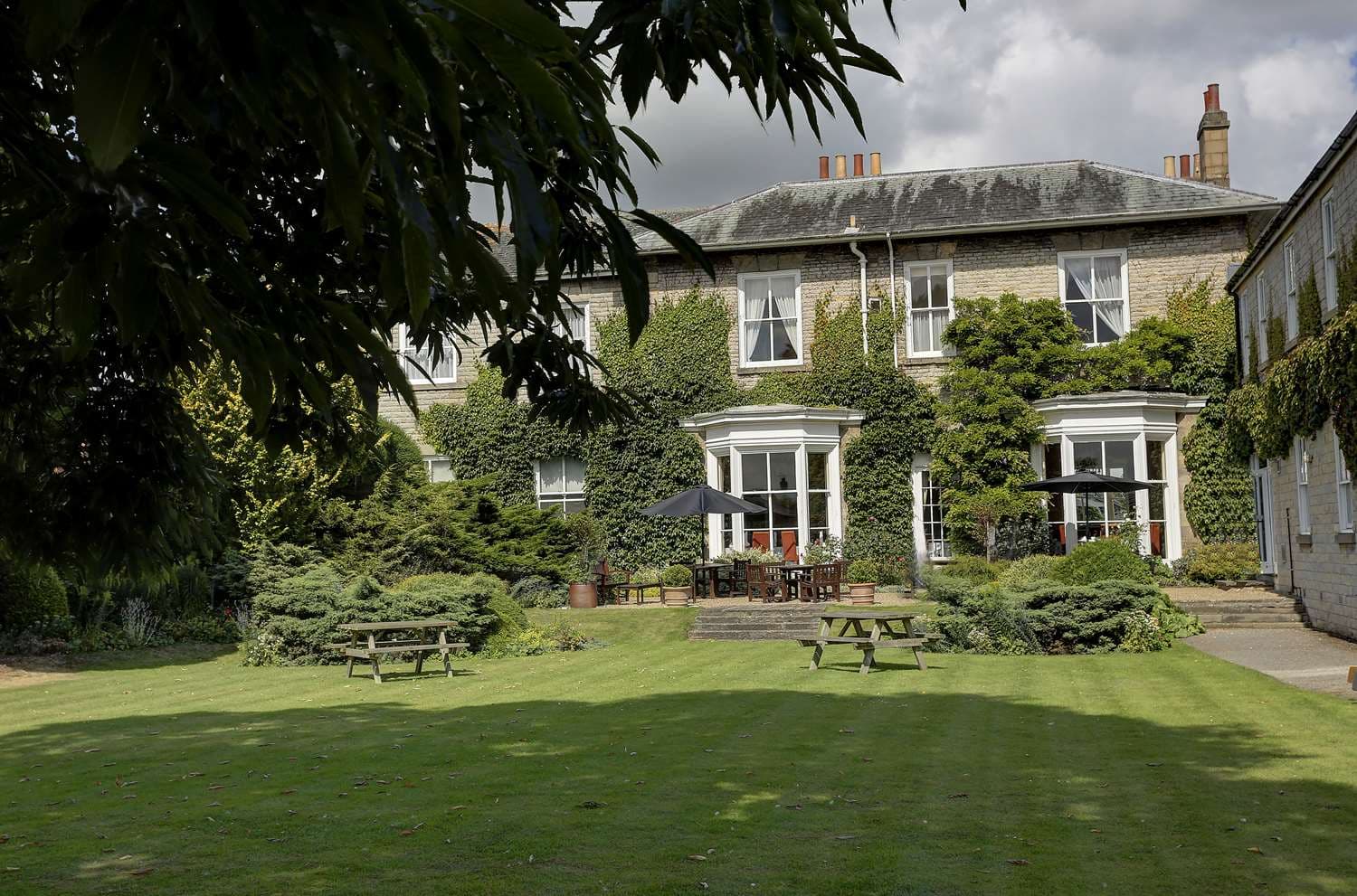 Best Western Forest & Vale Hotel 2