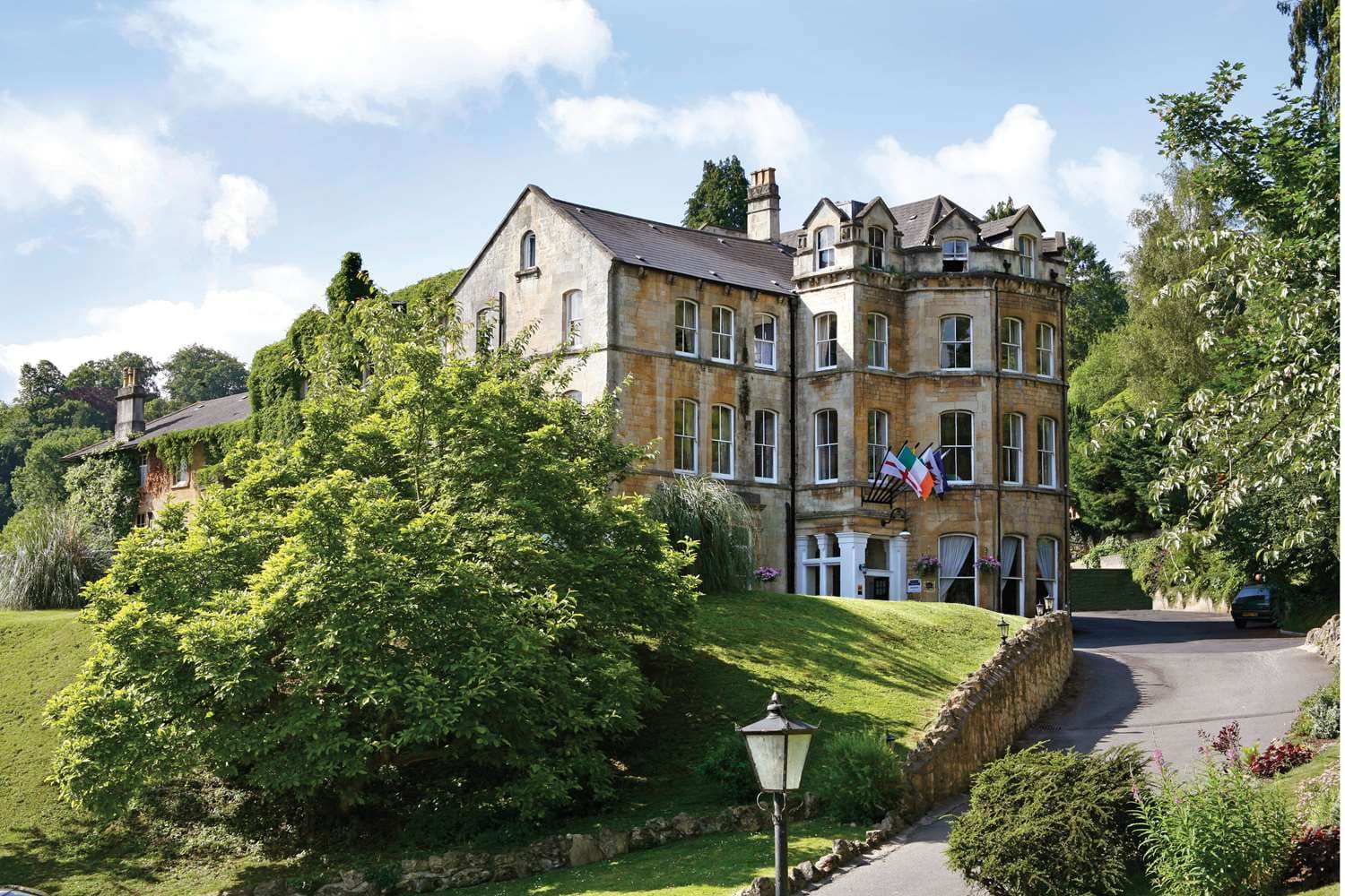 Best Western Limpley Stoke Hotel 2