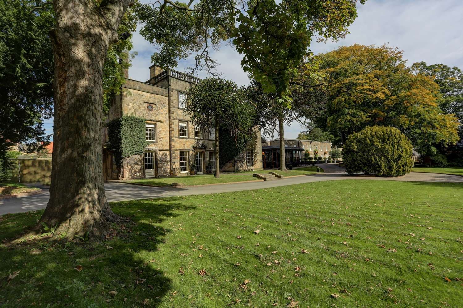 Mosborough Hall Hotel, BW Signature Collection